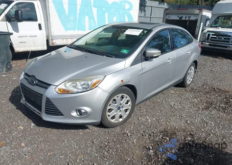 2012 Ford Focus Se из США, поврежденный, VIN 1FAHP3F29CL442096
